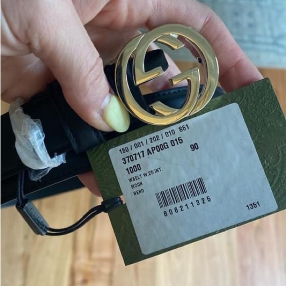 Gucci signature belt